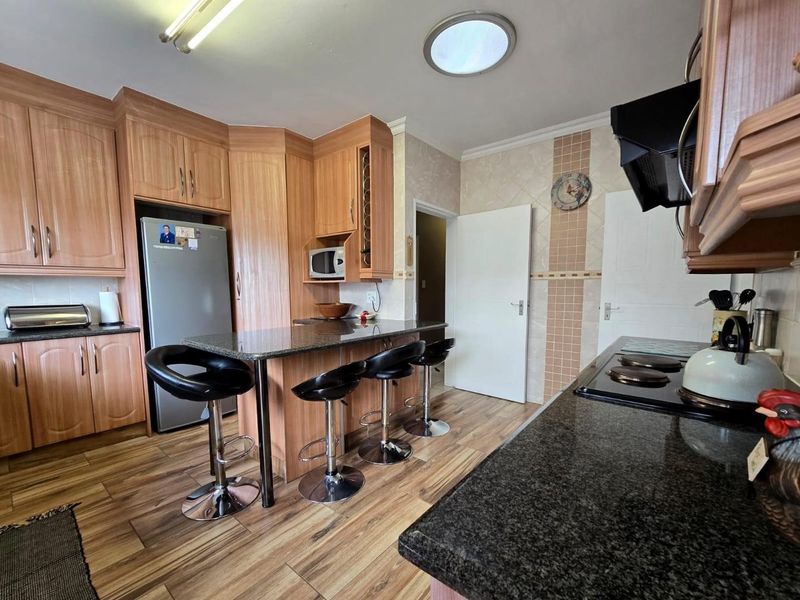 House For Sale in South Crest, Alberton - Photo 3