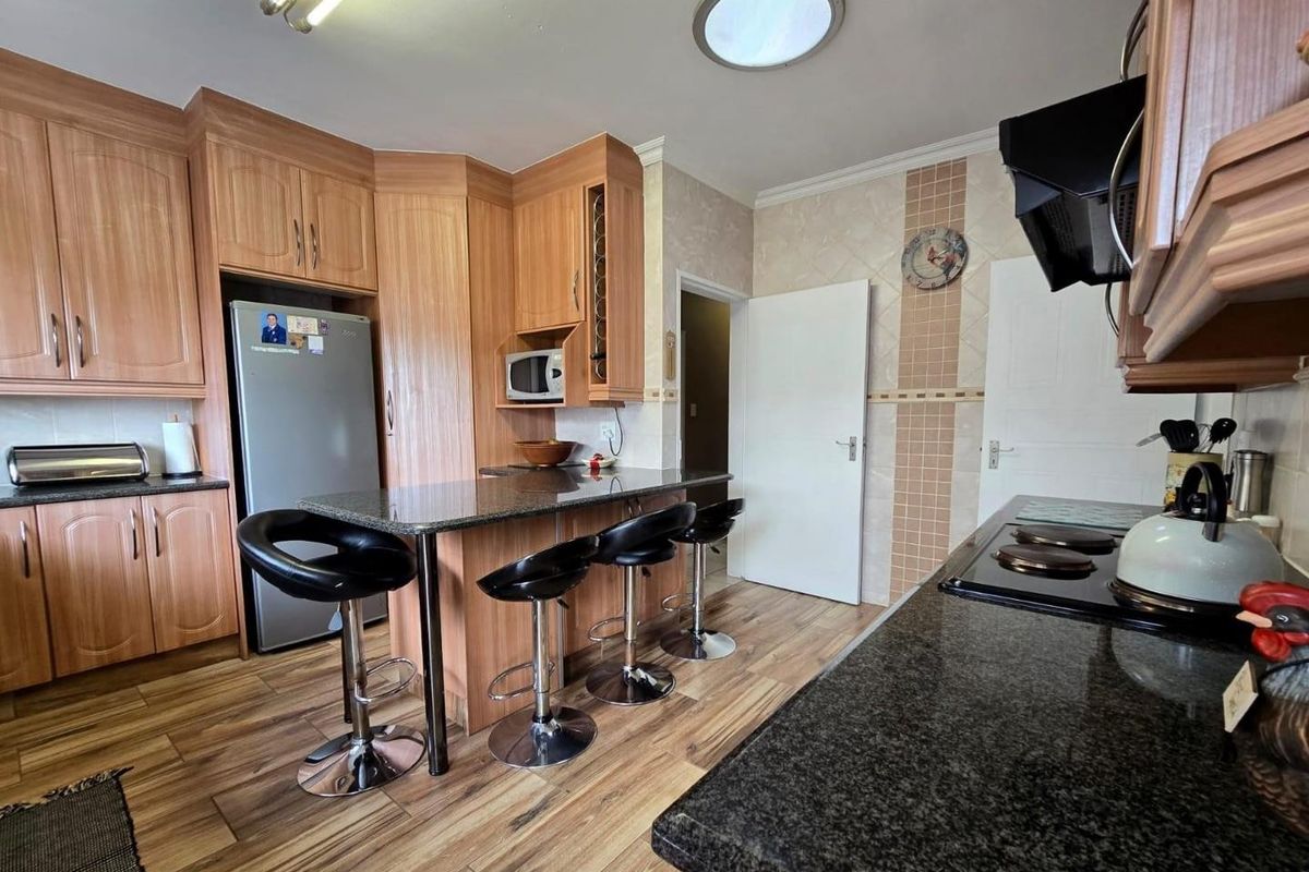House For Sale in South Crest, Alberton - Photo 3