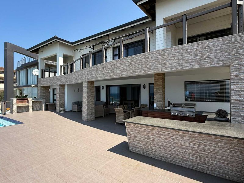 Incredible Coastal Tinley Manor Home - Photo 5