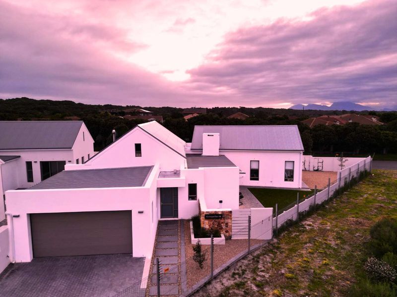Breathtaking by Design, Unforgettable by Nature! - Photo 2