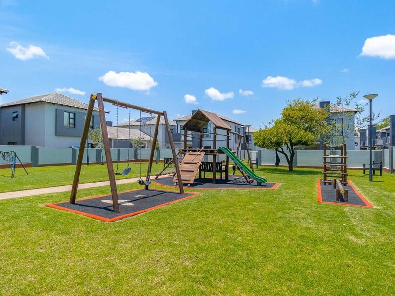 Modern Double-Storey Home in Prestigious Security Estate - Photo 1