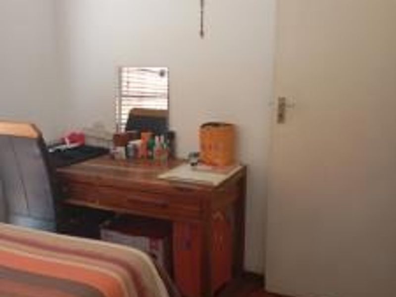 Ground Floor Apartment for Sale - Photo 10