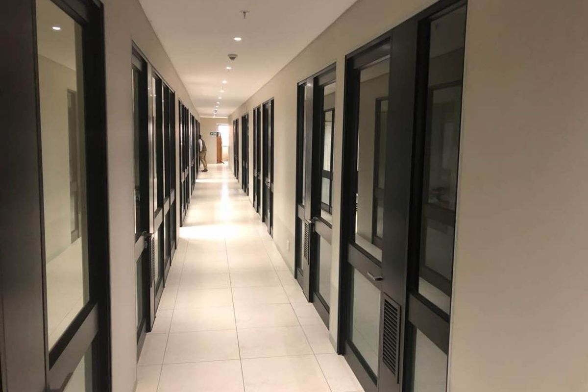 A-Grade Office space to let - Agra Hyper -Lafrenz - Photo 2