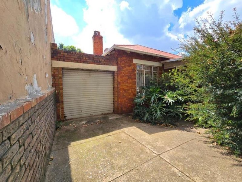 3 Bedroom House for Sale in Turfontein - Photo 2