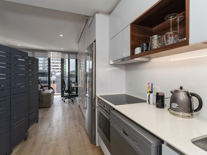 Prime Investment Opportunity at 16 on Bree - Photo 9