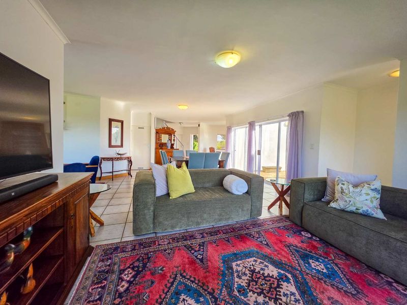 Golf Course Living with Spectacular Ocean Views – Stilbaai West - Photo 8