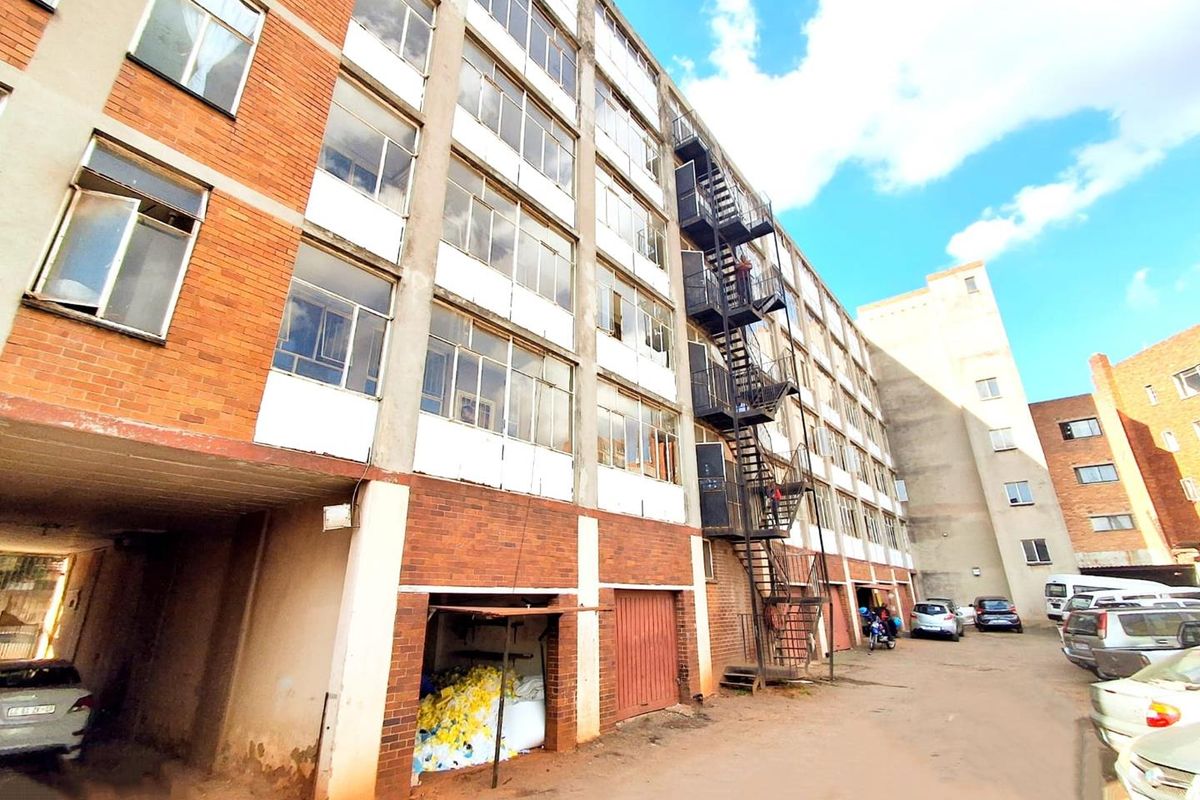 Best investments for first time home owners and investors! - Photo 3