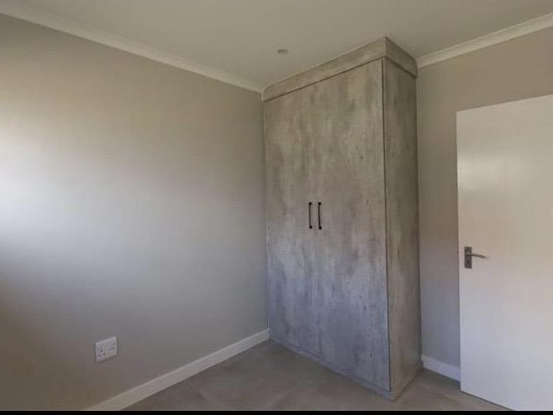 3 Bedroom Simplex for Rent - Photo 9