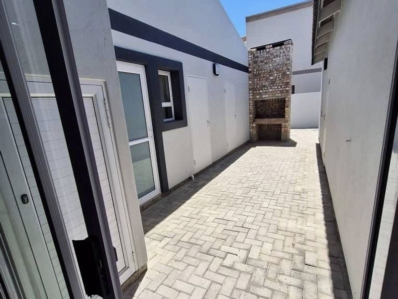 Swakopmund- For Sale-N$6 250 000 - Photo 10