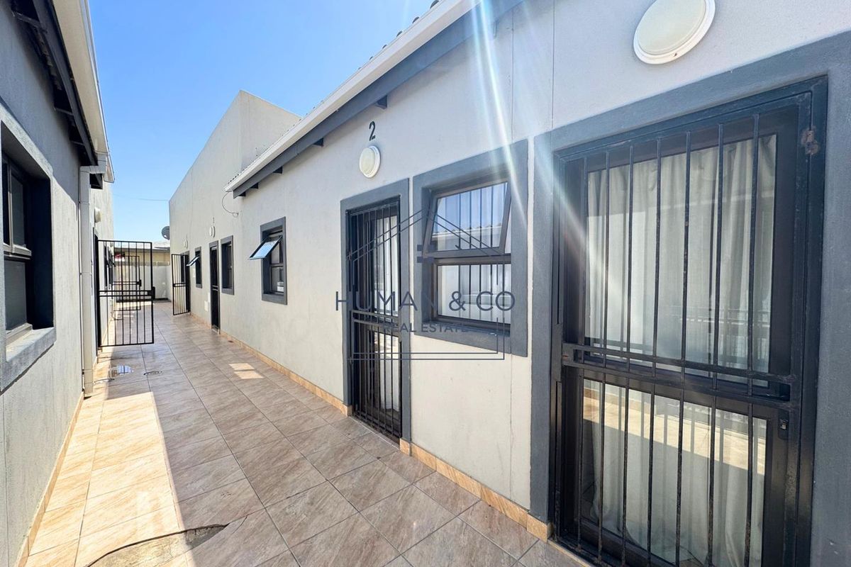 Modern Block of Flats near industrial area - Photo 4