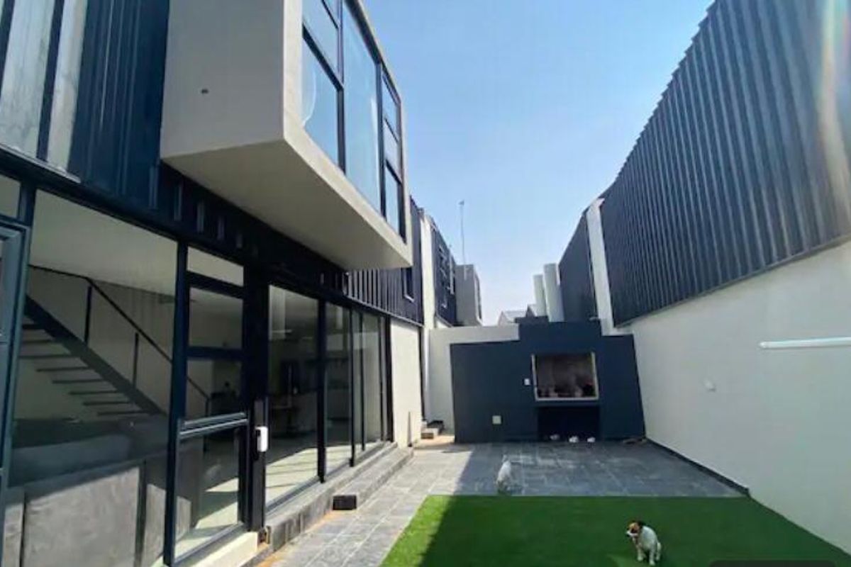 APARTMENT FOR SALE - Photo 3