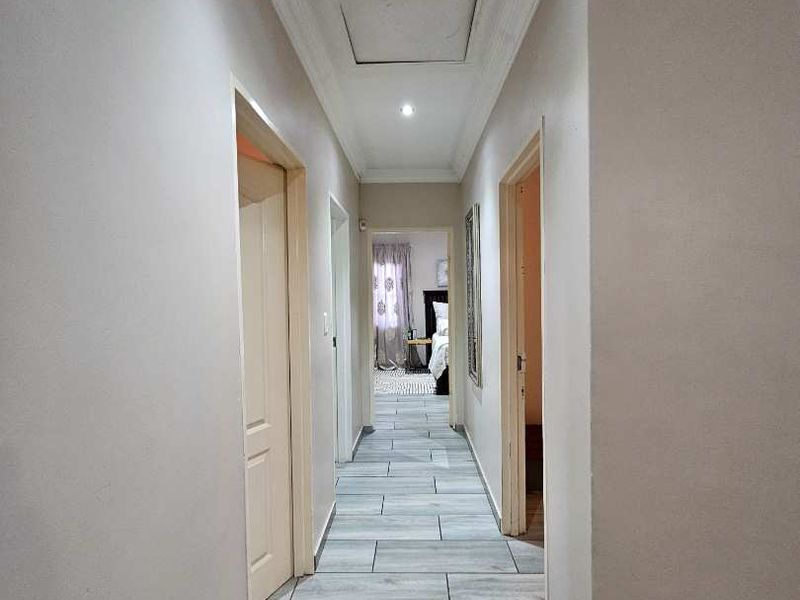 3 bedroom house in Clarina - Photo 8