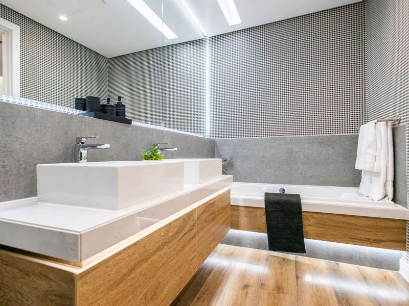 Luxury 3 bedroom furnished apartment - Photo 8