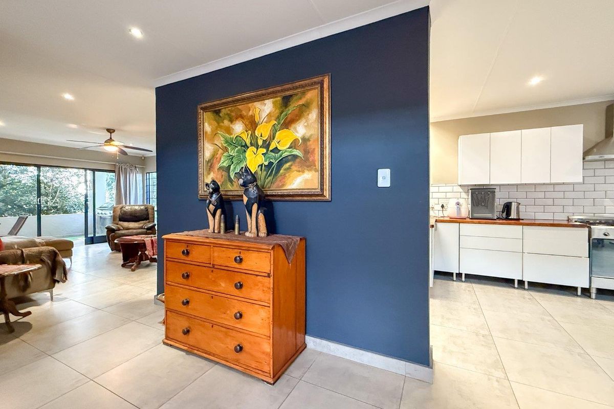 Serenity. Style. Security | Contemporary family living in leafy Constantia Glen Security Village - Photo 3