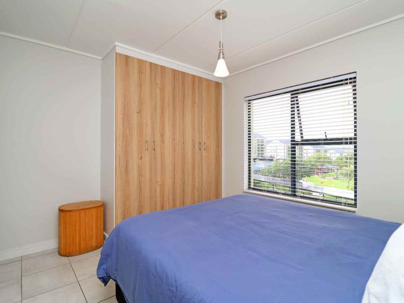 Modern 2-Bedroom Apartment with Balcony in Greenlee Eco Estate - Photo 7