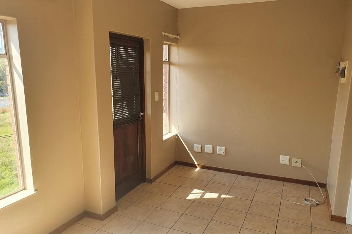 Lovely 1 Bedroom Apartment in Auckland Park. - Photo 5