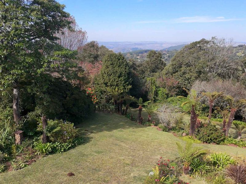 4-Bedroom Freehold Property With Exceptional Views On The Winterskloof Ridge, Hilton - Photo 2