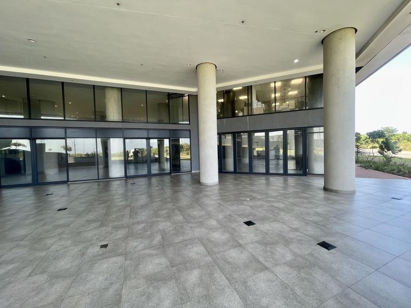 Hendra - Prime 784m2 Commercial Office Space in Umhlanga Ridgeside - Photo 6