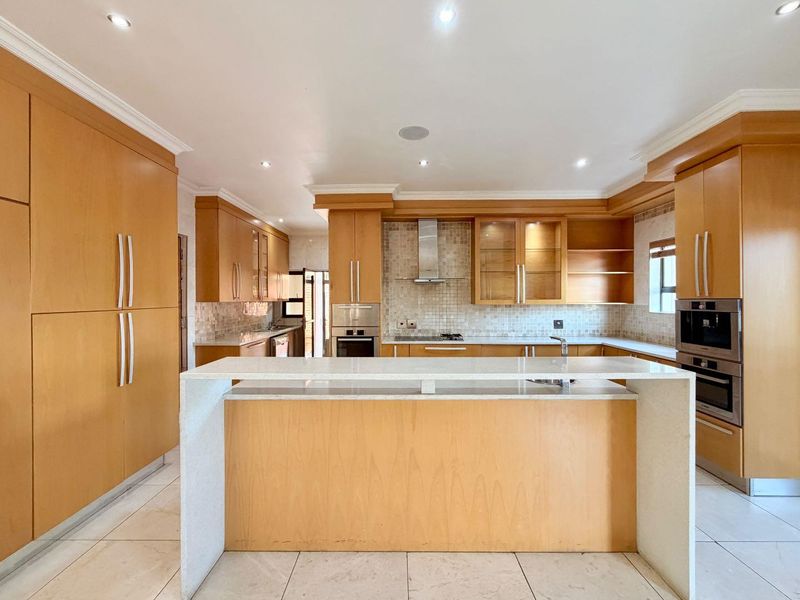 Five Bedroom Home For Sale in Waterfall Country Village Estate on a Corner Stand - Photo 7