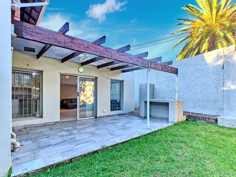 Versatile Multi-Unit Property for Sale – Excellent Investment Opportunity - Photo 7