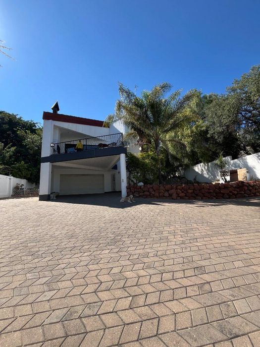 Property #2562964, House For Sale in Klein Windhoek