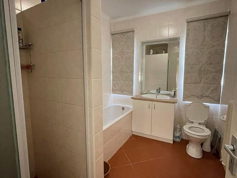 ONE LEVEL TOWNHOUSE FOR SALE - Photo 7