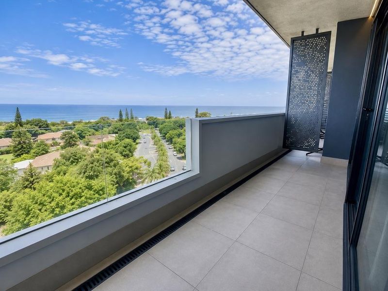 Hendra - Luxury Fully Furnished 2-Bedroom Apartment To Let | La Lucia - Photo 1