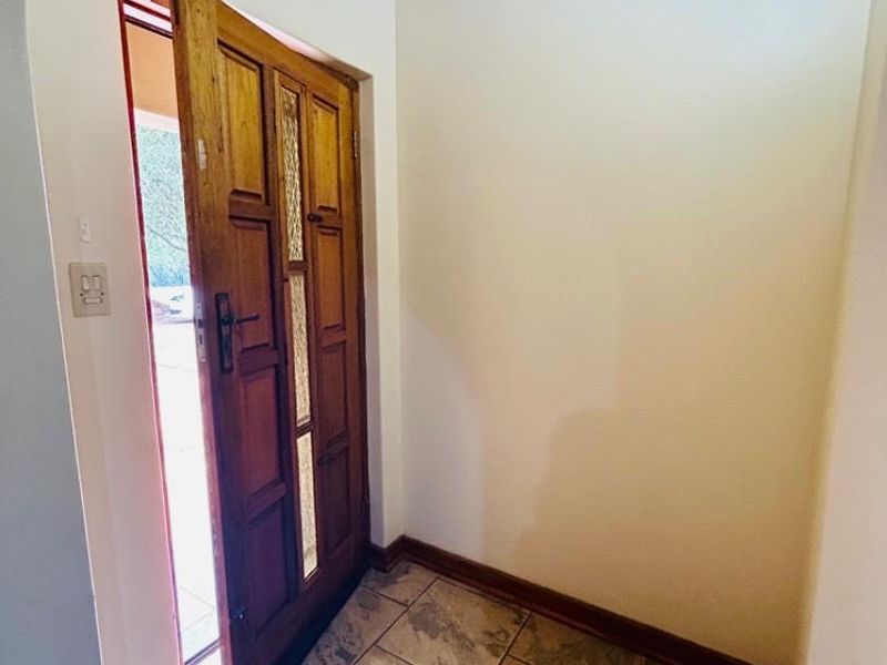 4 bedroom house for sale in Vryheid - Photo 2