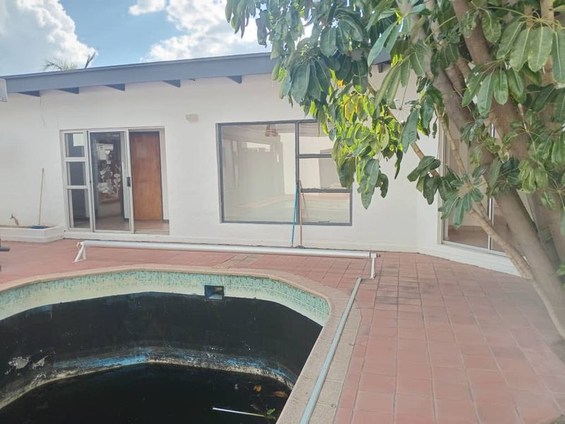 A HOME WHERE SPACE, FAMILY AND OPPORTUNITY COME TOGETHER - Photo 7