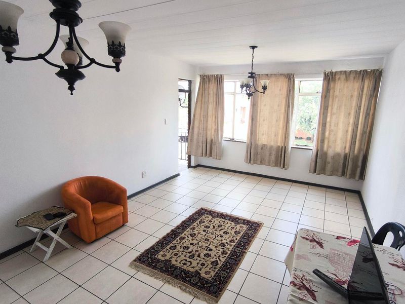 Contemporary Living: Perfect 2-Bed Apartment for You! - Photo 6