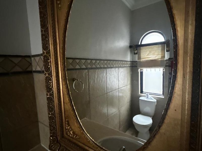 Where Comfort Meets Corporate Living - Photo 4