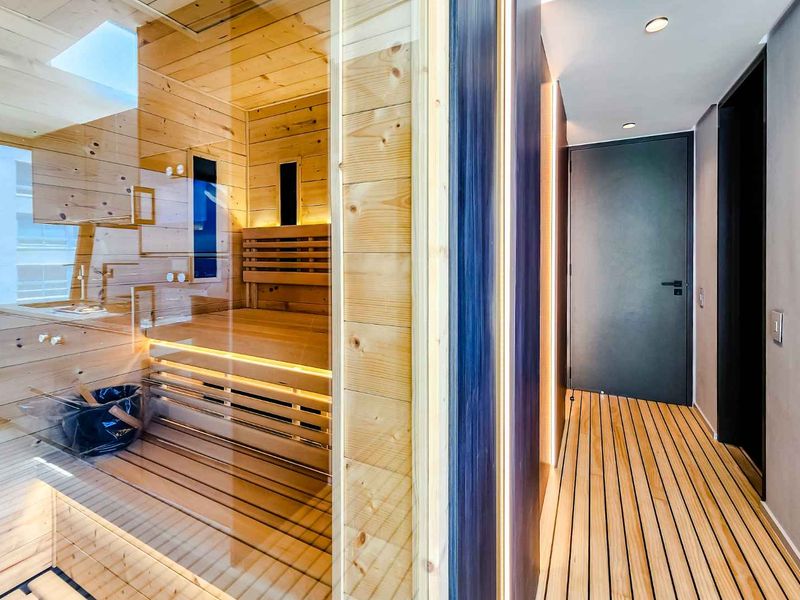 A Nautical Masterpiece – Where Opulence Meets the Ocean - Photo 10