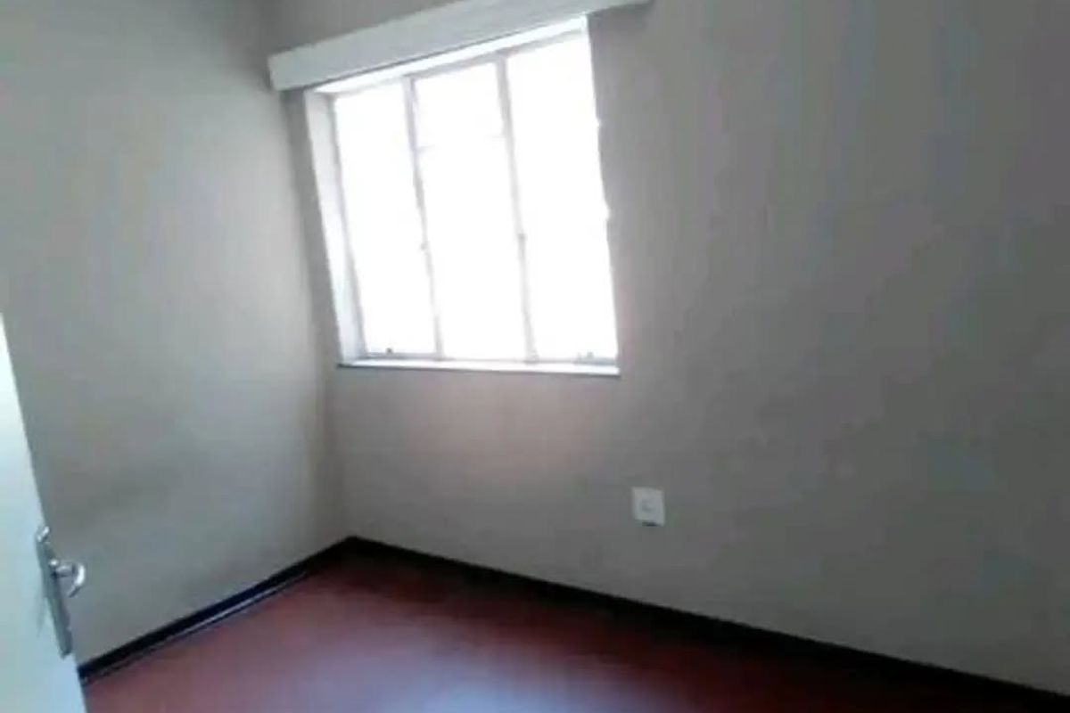 INVESTMENT PROPERTY!! - Photo 5