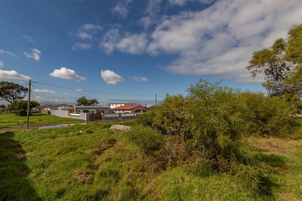 Endless Potential: Prime Vacant Land for Sale - Photo 5