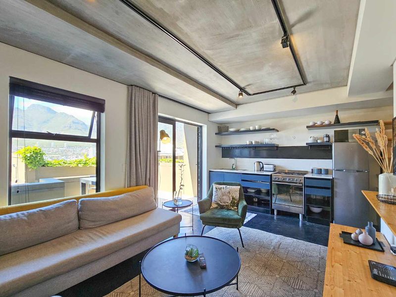 Furnished Apartment with Terrace and Table Mountain Views! - Photo 6