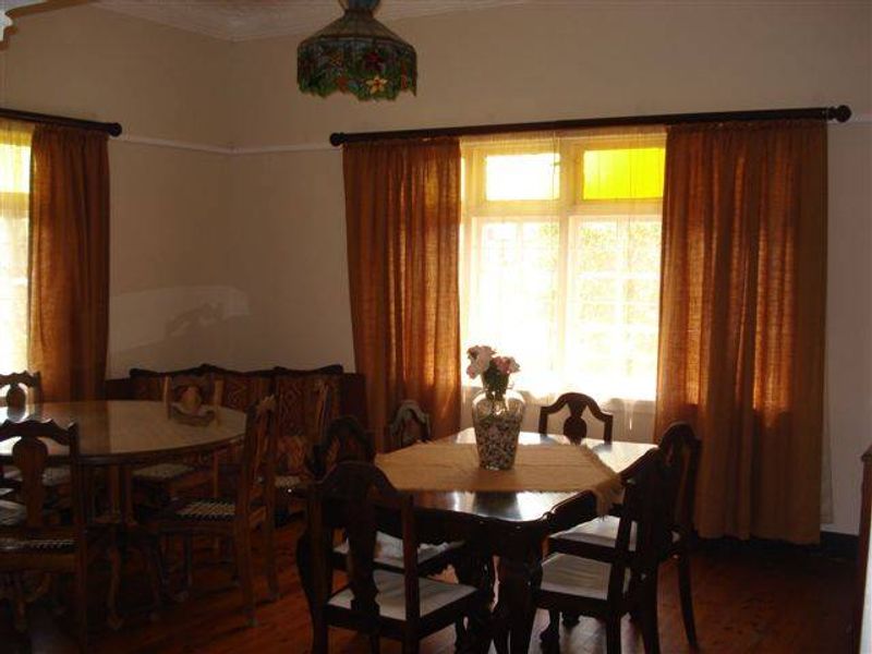 CHARMING HOUSE - Photo 6