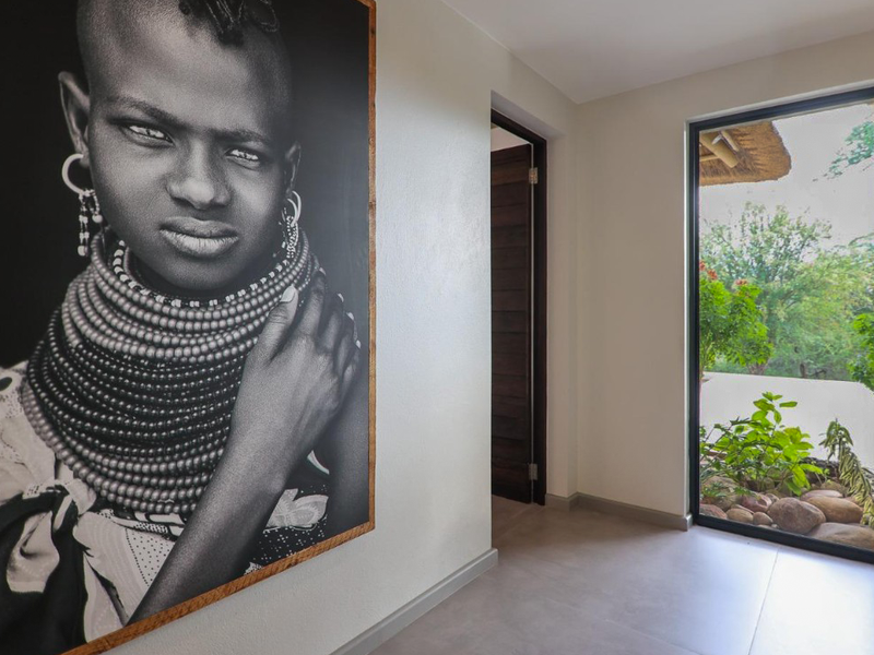 Contemporary Bushveld Home with Mountain Views - Photo 7