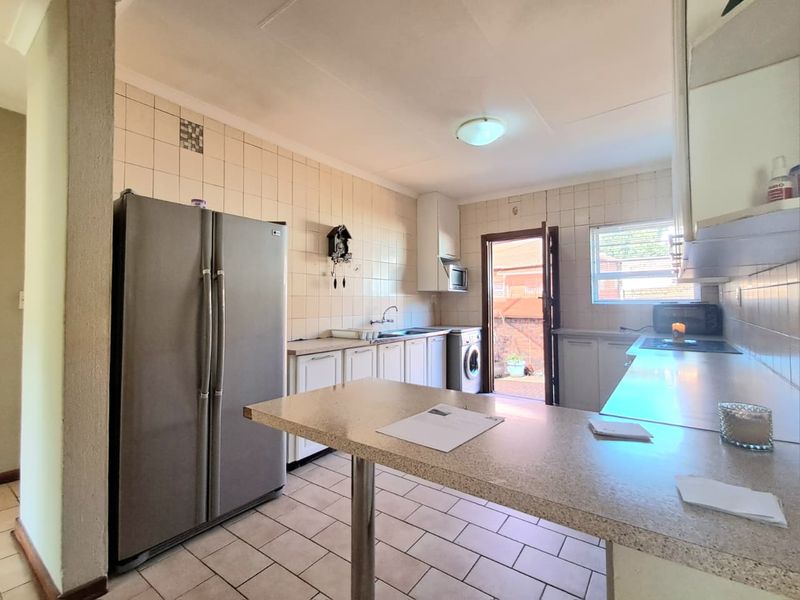 3 Bedroom Cluster for Sale in Mayberry Park - Photo 5