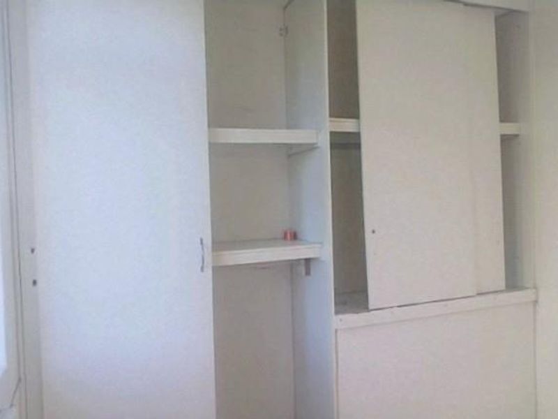 1 Bedroom Apartment To Let - Photo 7