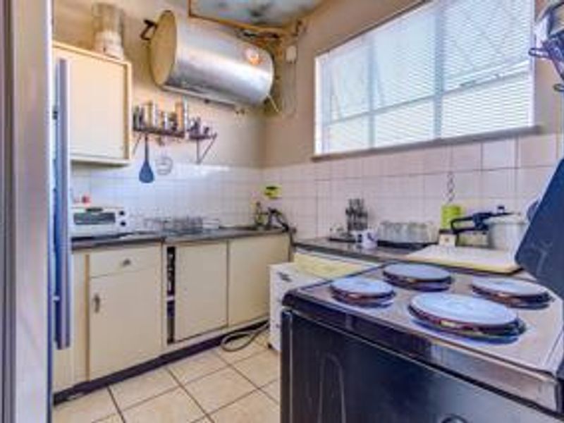 Spacious ground floor apartment. - Photo 8