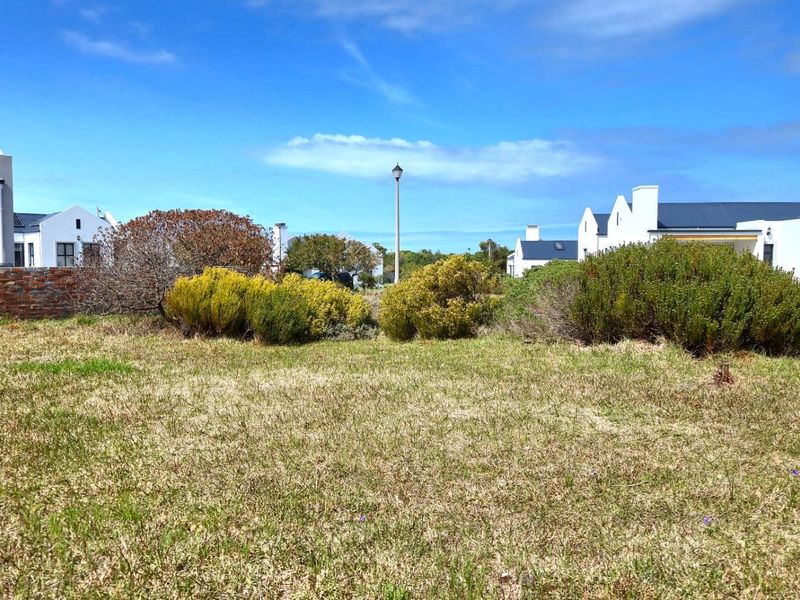 Prime Vacant Land in Franschekraal Villa Estate: Build Your Coastal Retreat Steps from the Beach - Photo 5