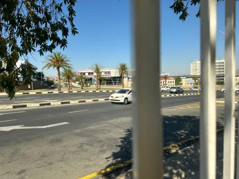 🏡 Spacious Double-Storey Commercial Property for Sale - Photo 3