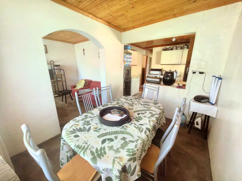 3 Bedroom Home, Avon, Elsies River - Photo 5