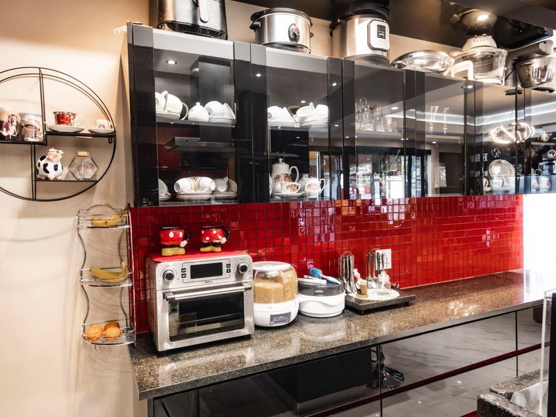 Spacious Family Home on large erf! - Photo 8