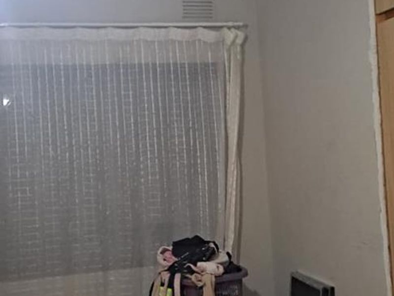 Comfortable 1-Bedroom Unit in Shared Grantham Park Home - Photo 2