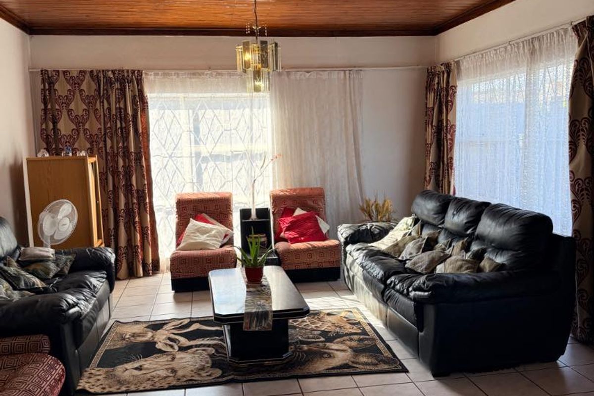House for Sale:Khomasdal - Photo 4
