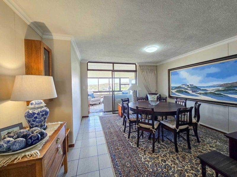 Breathtaking views - true gem. Modern apartment in Stilbaai-Wes. - Photo 3