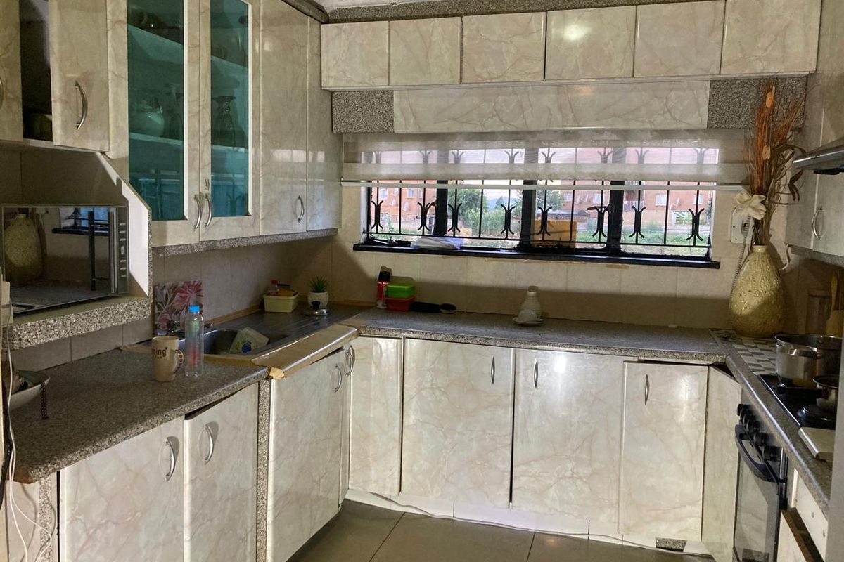 Ground floor apartment for sale at Jabulani - Photo 2