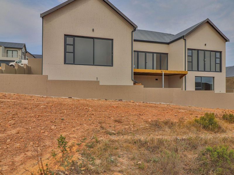 Nestled in the heart of Outeniquasbosch Wildlife Village - Photo 3