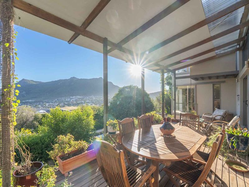 LET THE SUNSHINE IN – Berg-en-Dal Private Estate Villa - Photo 3